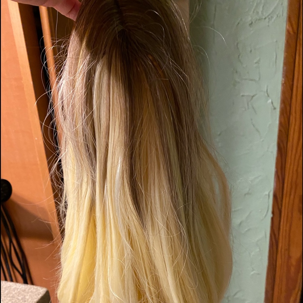 Long blonde wig. Never worn.